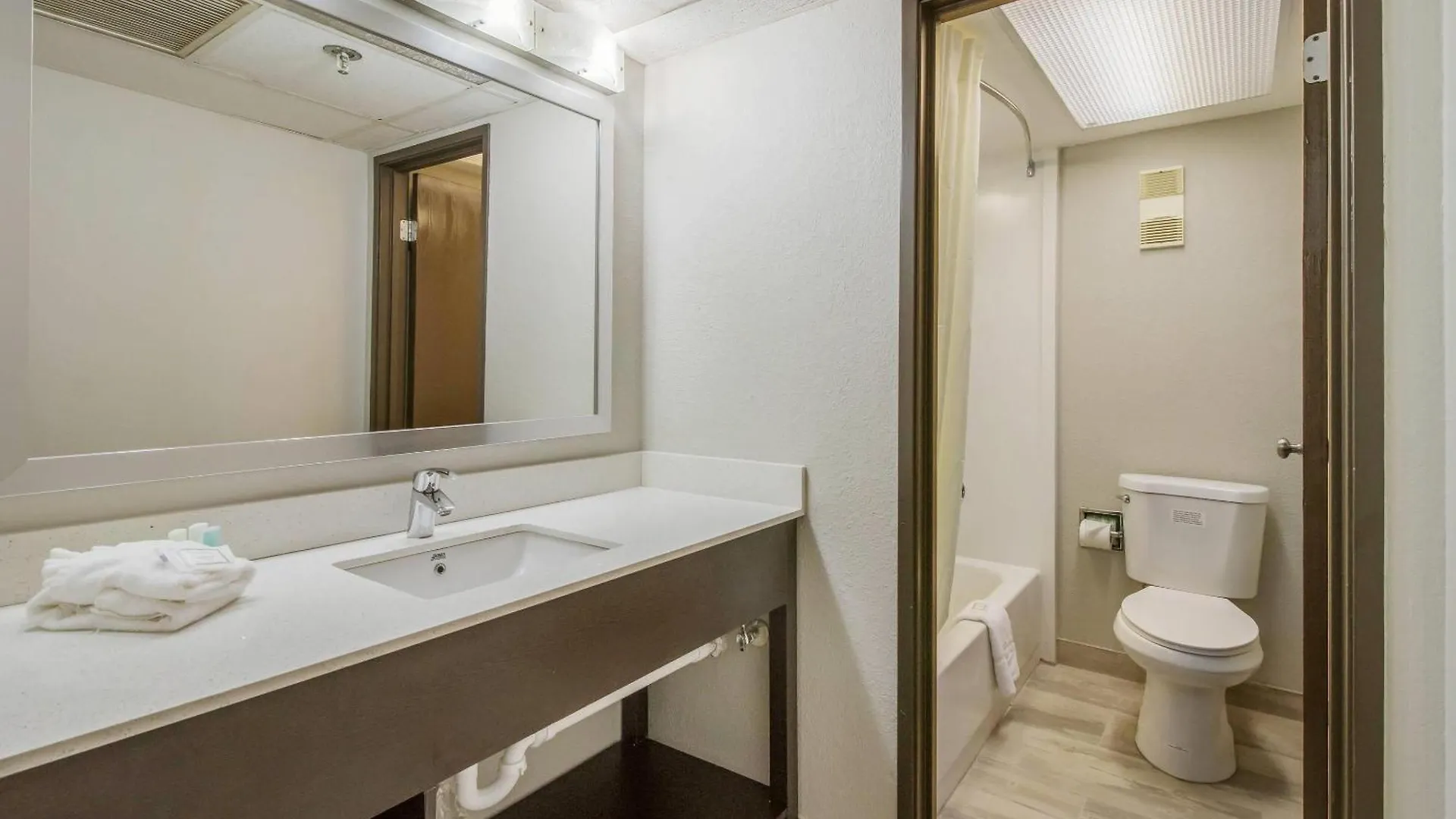 4 Smart Clarion Hotels in the US South Worth Booking